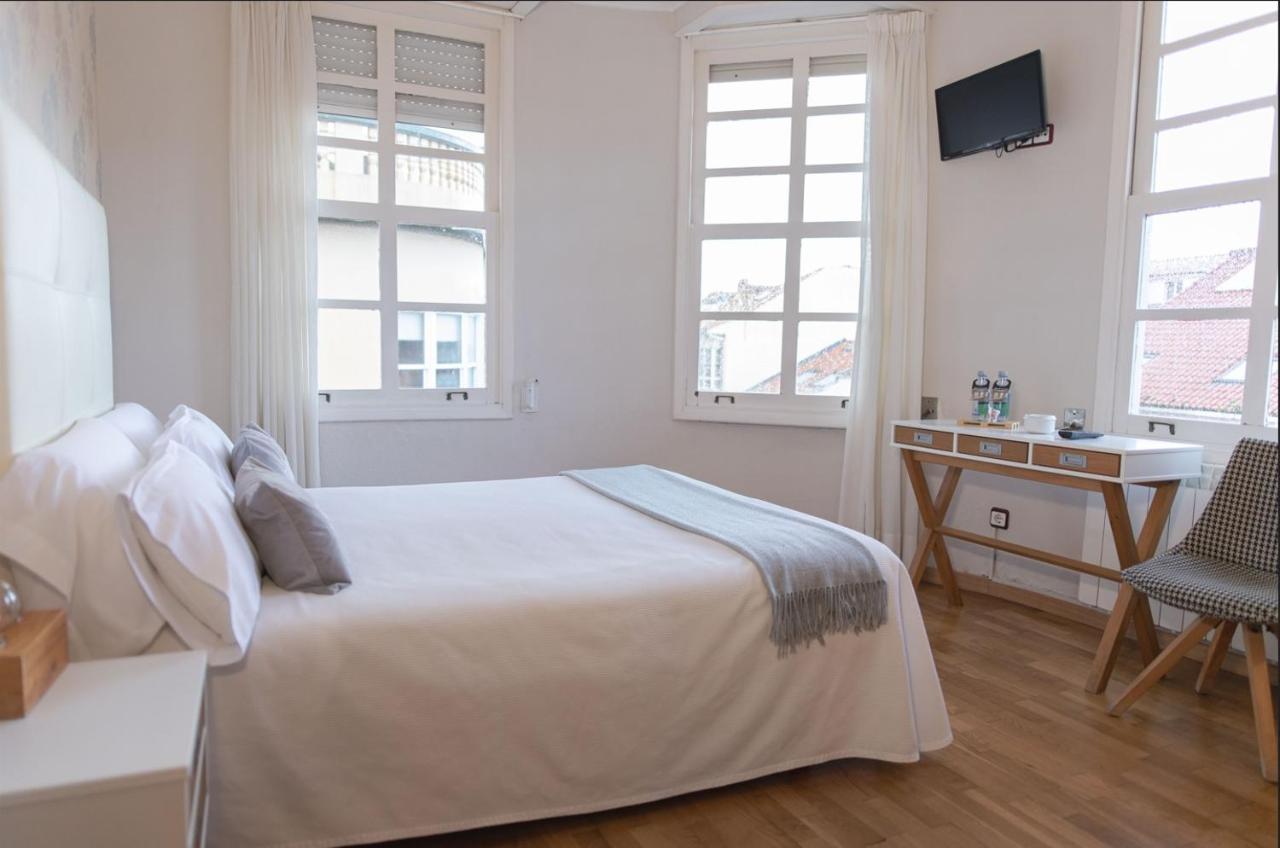 Hostal Zahara Феррол Экстерьер фото